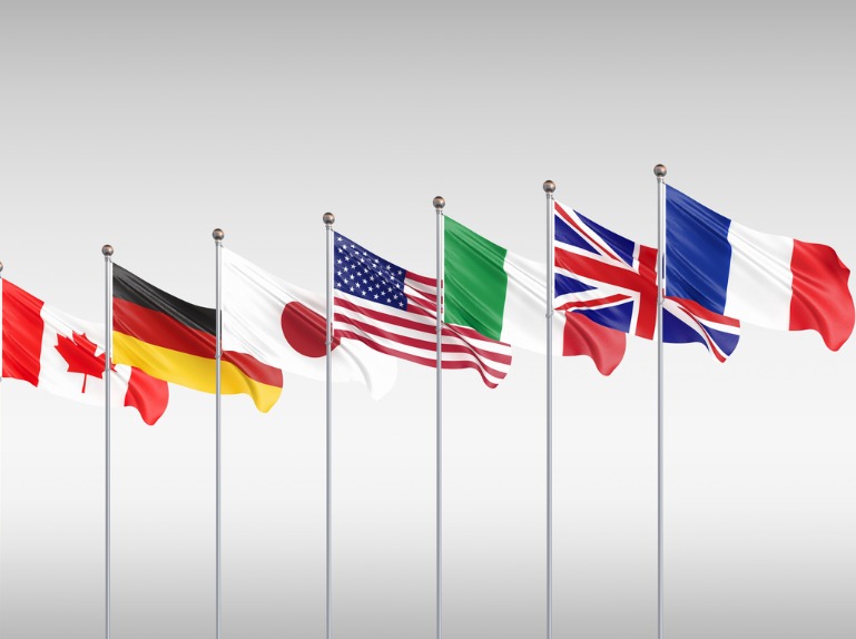 G7 flags