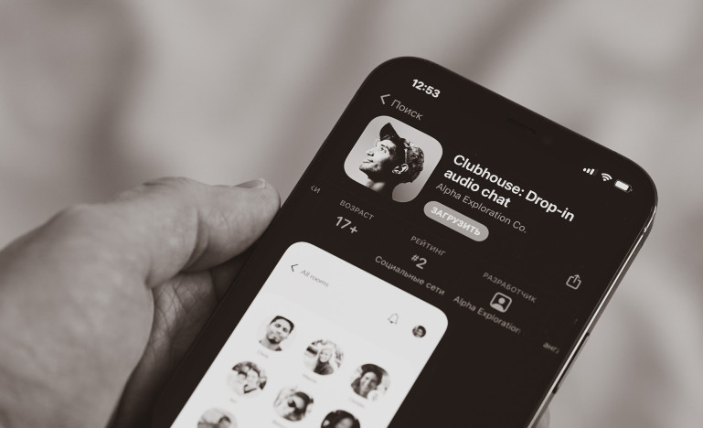 Image of Clubhouse app on phone