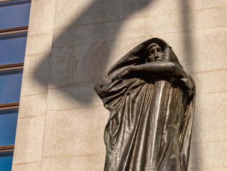 A statue outside the Supreme Court of Canada
